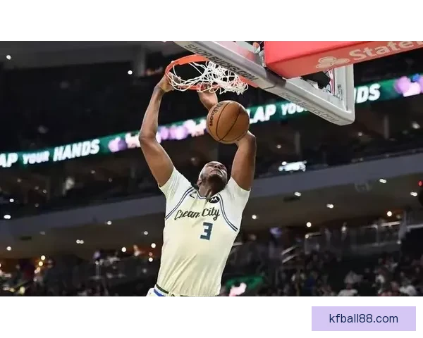 Shams回应字母哥交易争议称自己只是履行职责负责披露幕后信息